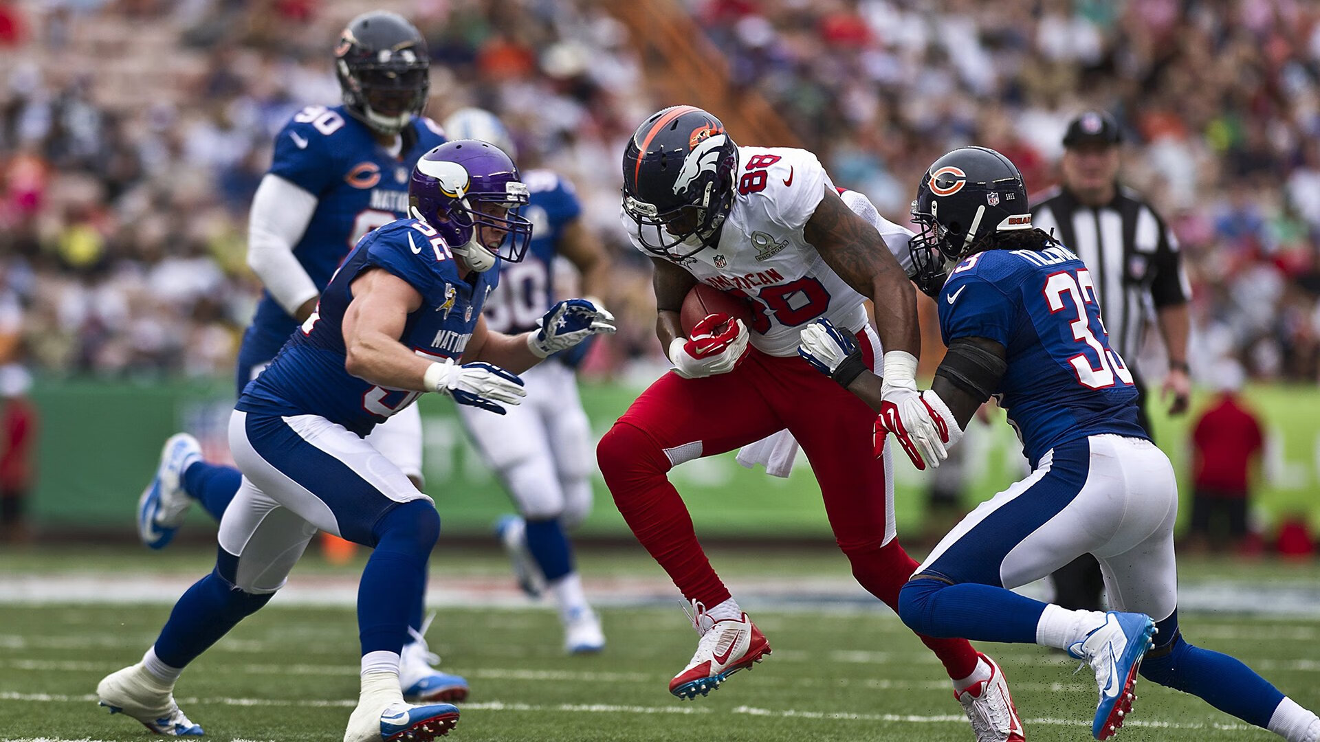 外援与本土球员之间的配合逐步趋于默契展现战术执行力，外援球队球员